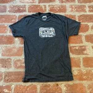 Local Mix Austin T-shirt size M/L